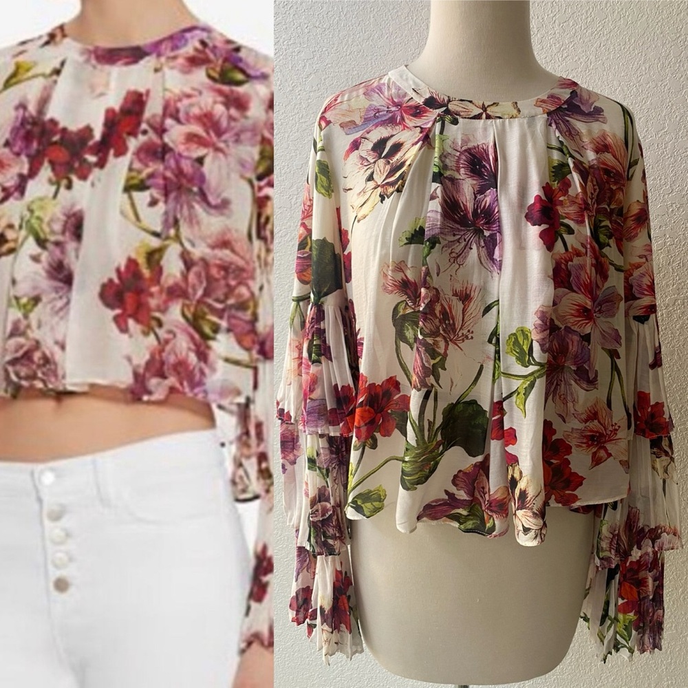 Intermix Alberta Floral Tiered Bell Sleeve Blouse Top Size P Petite Back Zip